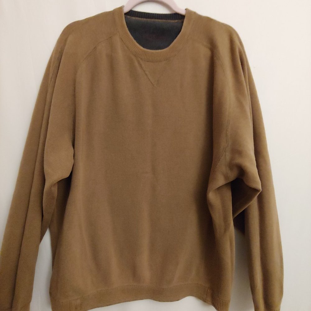 Tommy Bahama mens crewneck reversible tobacco gold and grey sweater